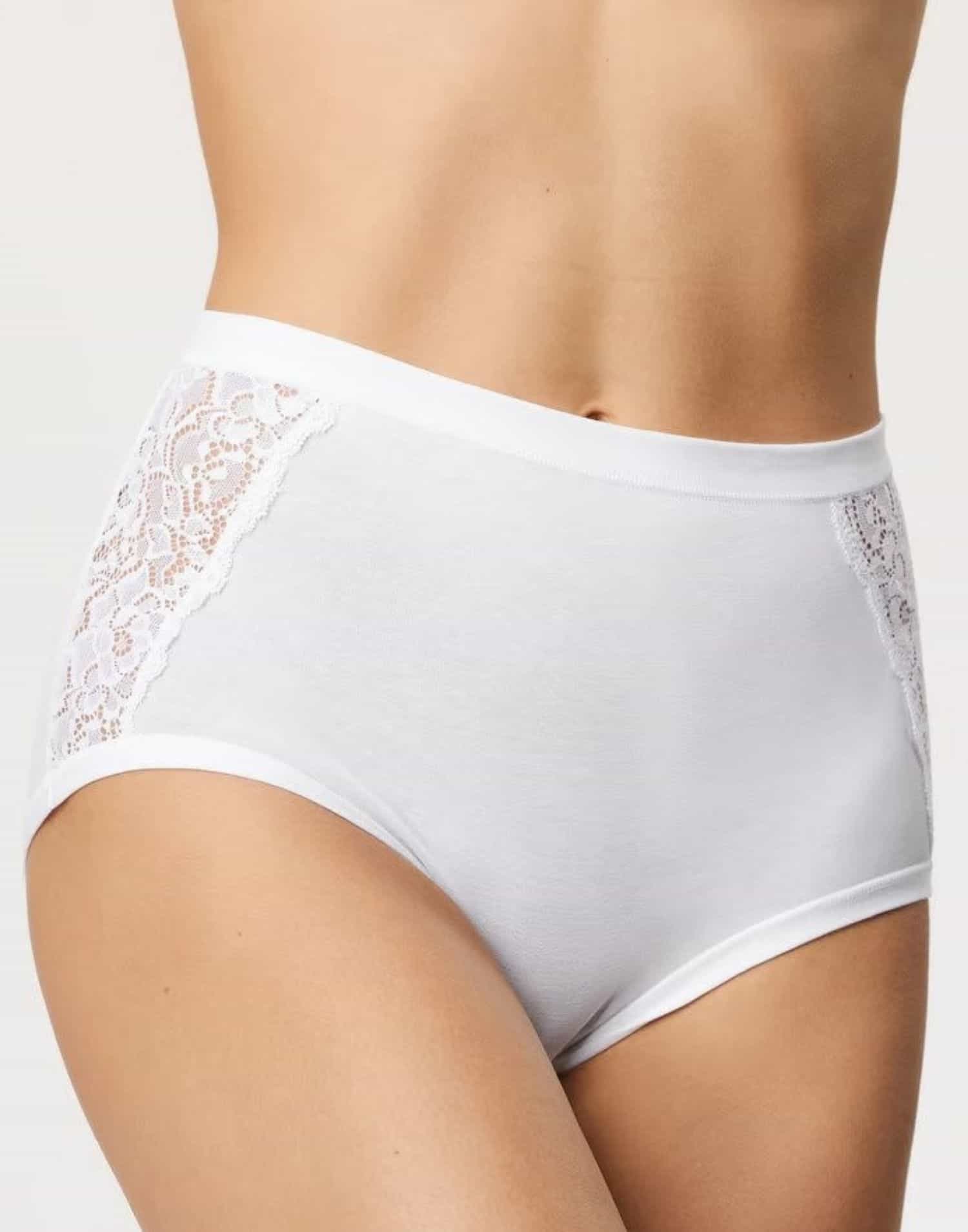 Yüksek Bel İki Yanı Dantelli Likralı Külot Beyaz