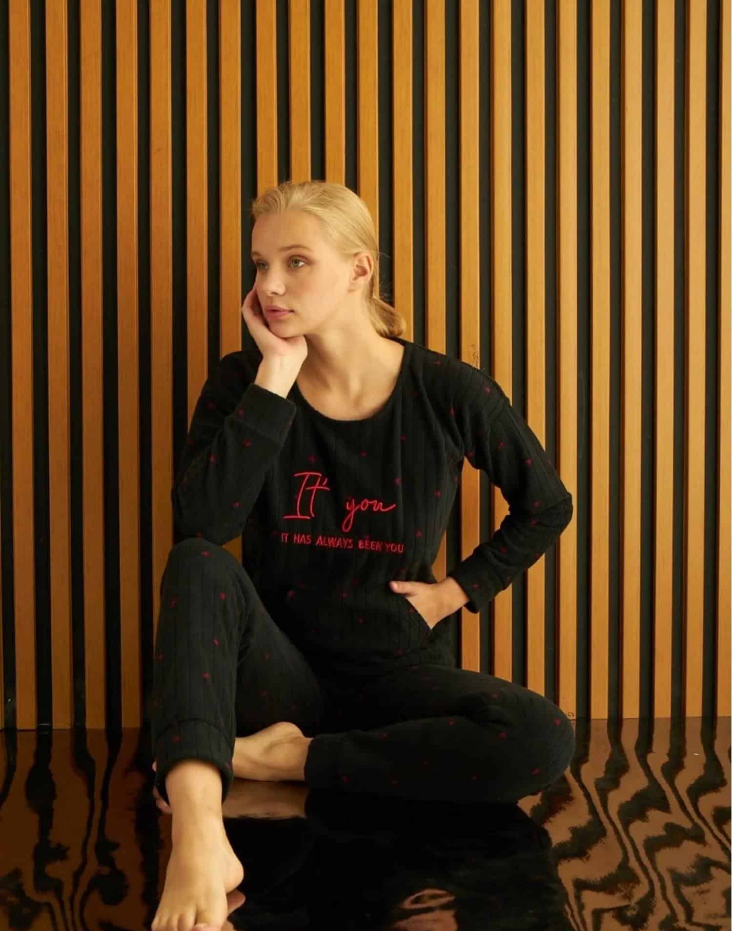 Polar Şeritli Kanguru Cepli Kışlık Pijama Takımı 3730-8