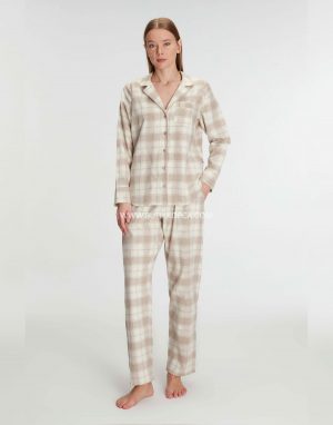 Alternative view of Pamuklu Uzun Kol Gömlek Pantolon Pijama Takımı Ten