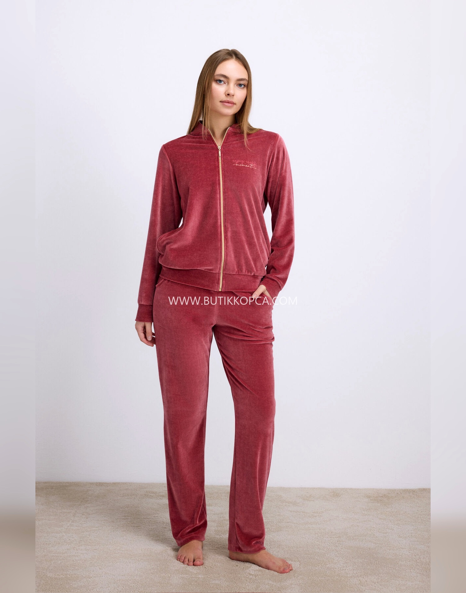 Kadife Dokulu Fermuarlı Uzun Kollu Sweatshirt ve Pantolon Takım Gül Kurusu