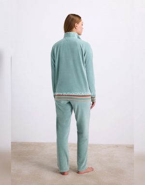 Alternative view of Kadife Dokulu Uzun Kollu Sweatshirt ve Pantolon Takımı Yeşil