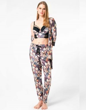Kadife Çiçek Desenli Sabahlık Balenli Destekli Dolgulu Yaka Detaylı Dantelli Büstiyer Sütyen ve Pantolon Pijama 3'lü Takım Siyah