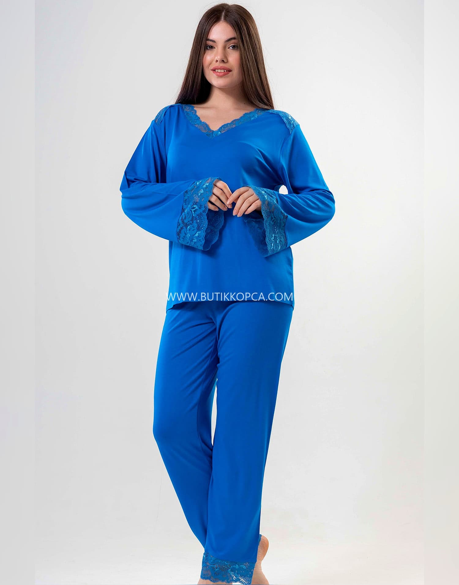 V Yaka Dantelli Uzun Kol Pijama Takım Saks - Görsel 2