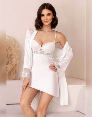 Dantel Yakalı Yırtmaçlı Saten Gecelik Kimono Takımı Ekru