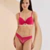 Brode İşlemeli Hafif Destekli Sütyen Takımı Pembe